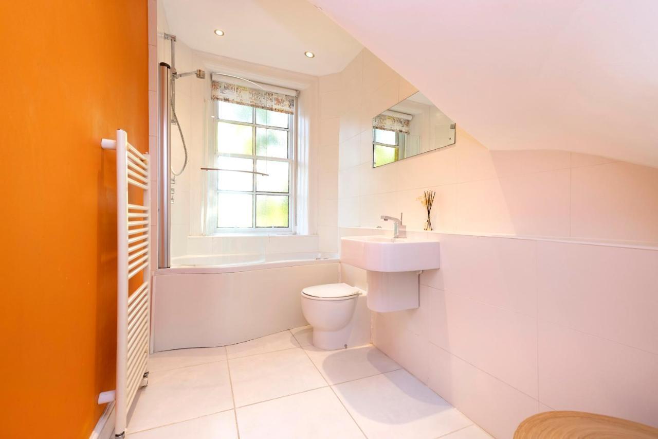 Joivy Delightful Flat With Parking Appartement EDI Buitenkant foto
