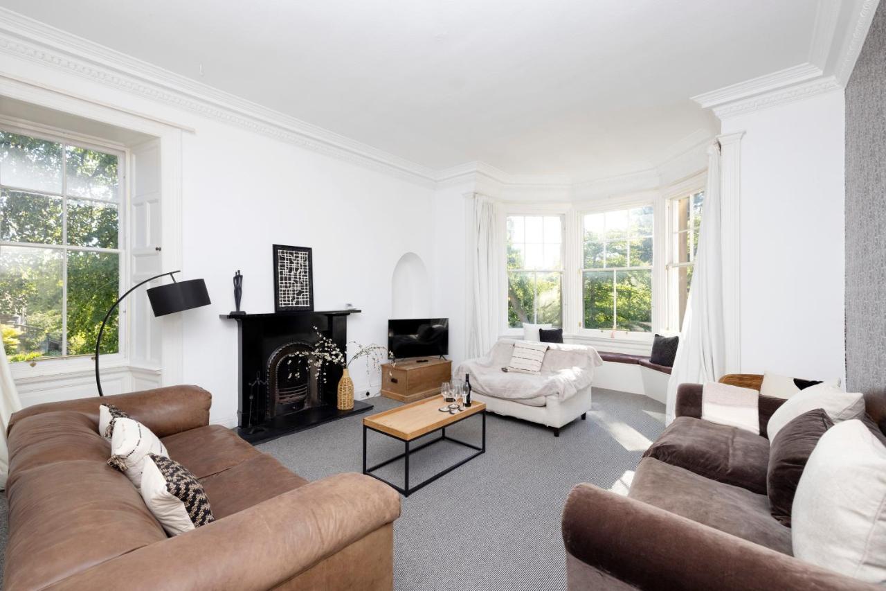 Joivy Delightful Flat With Parking Appartement EDI Buitenkant foto