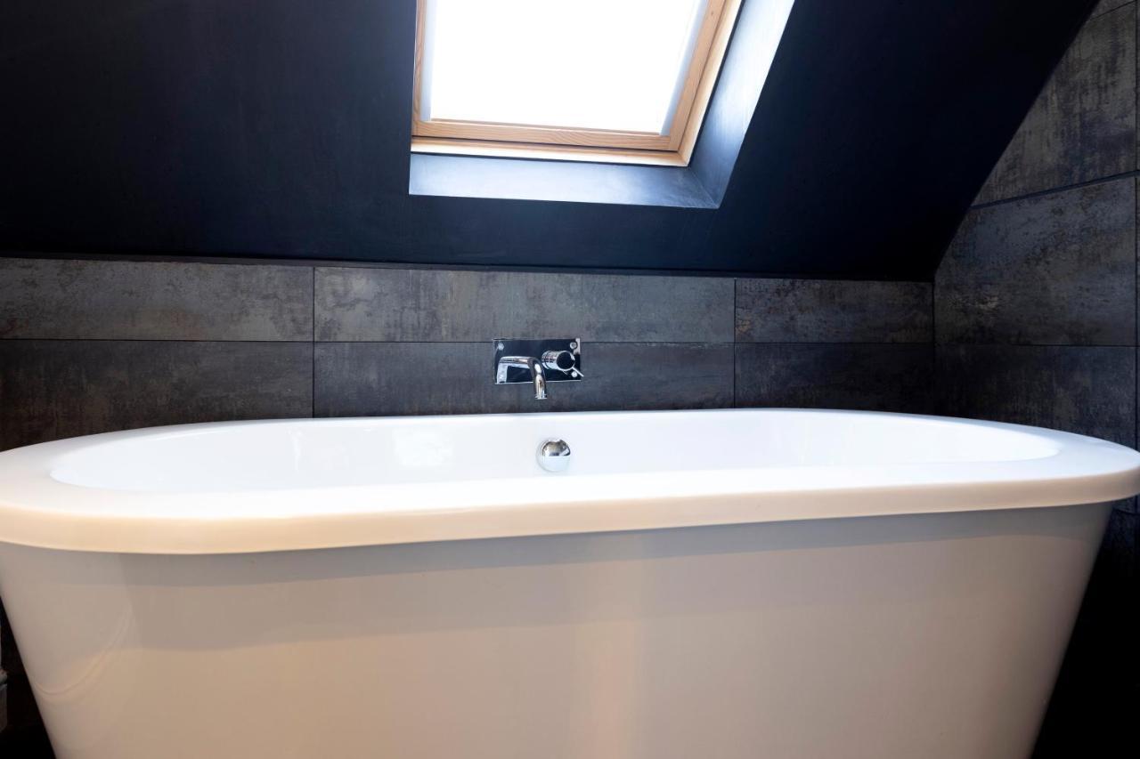 Joivy Delightful Flat With Parking Appartement EDI Buitenkant foto