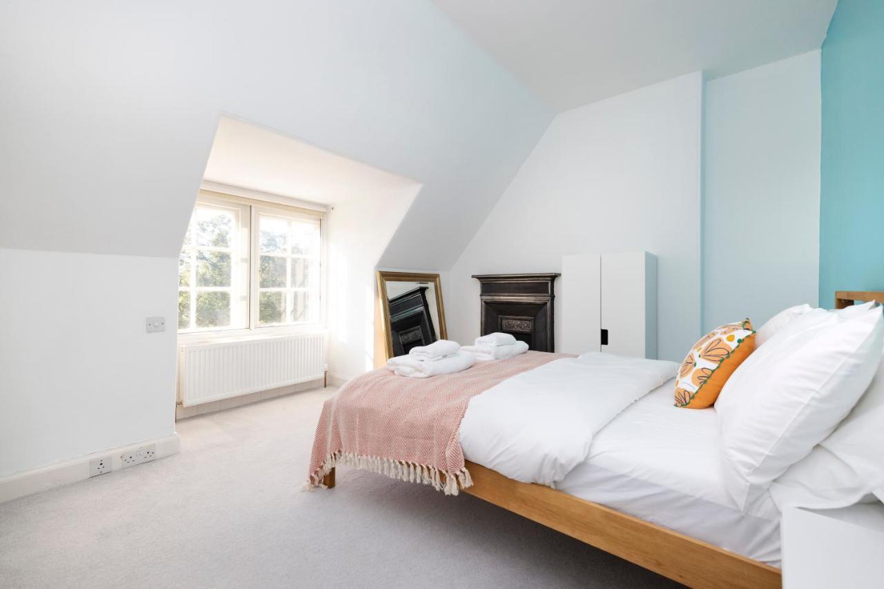 Joivy Delightful Flat With Parking Appartement EDI Buitenkant foto
