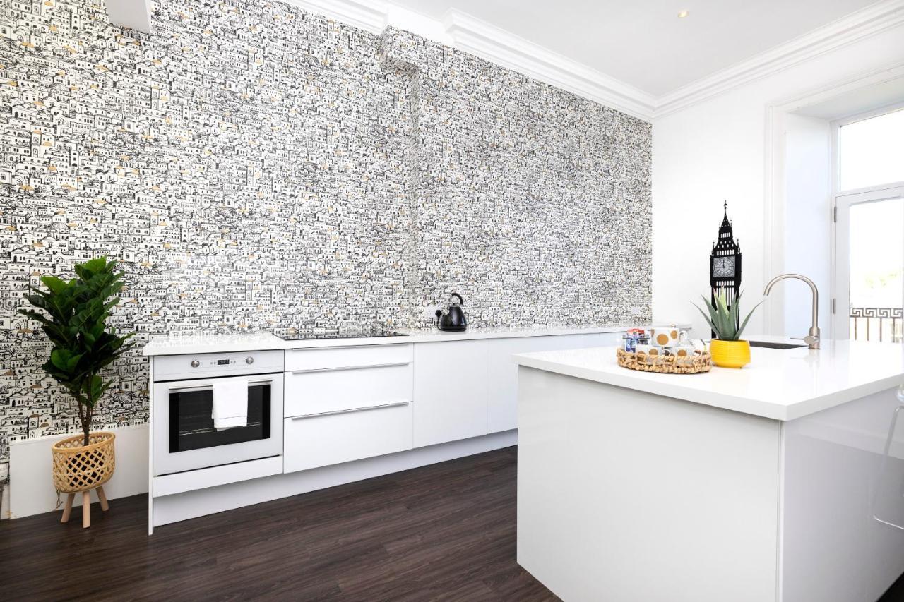 Joivy Delightful Flat With Parking Appartement EDI Buitenkant foto